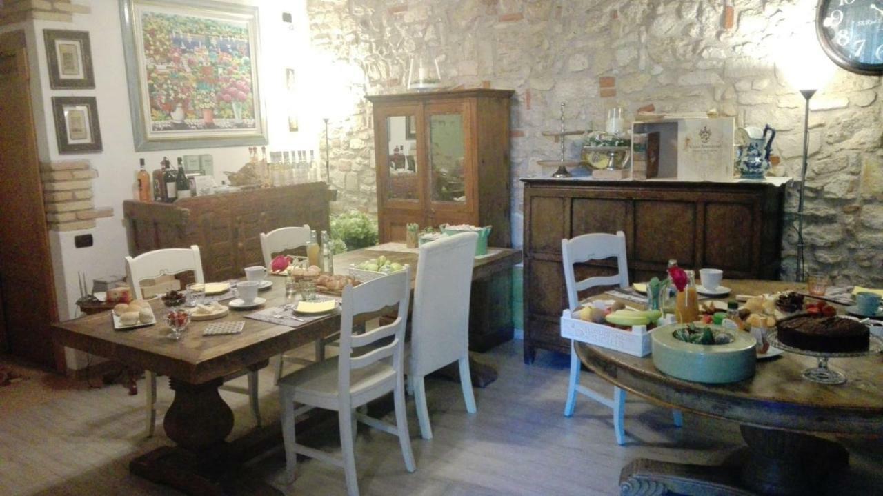 B&B Corte Giare SantʼAmbrogio di Valpolicella Exterior foto